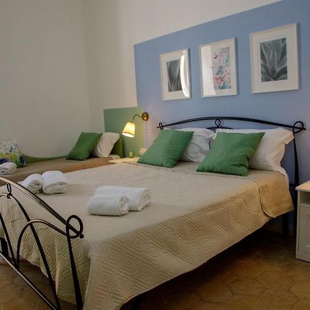 Euplea Napoli Bed & Breakfast Ngoại thất bức ảnh