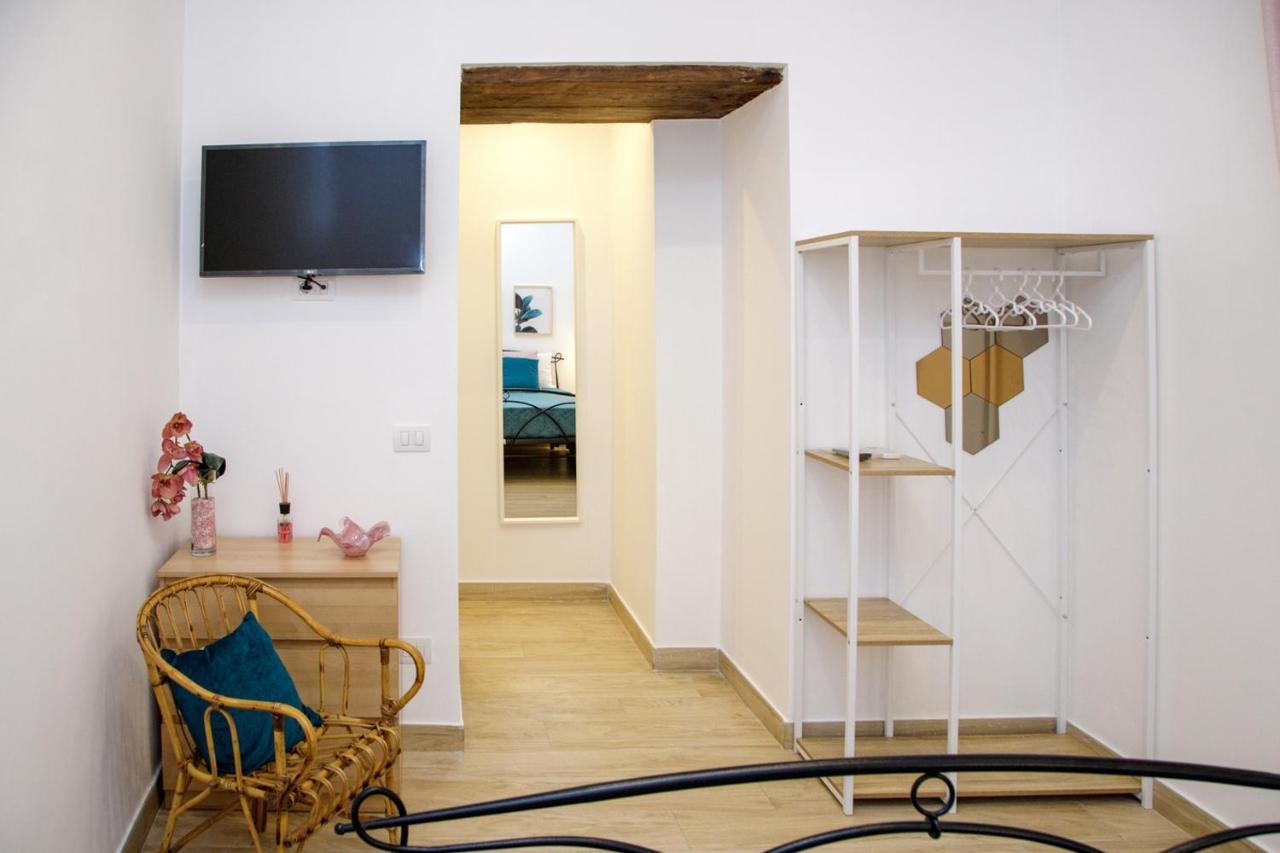 Euplea Napoli Bed & Breakfast Ngoại thất bức ảnh