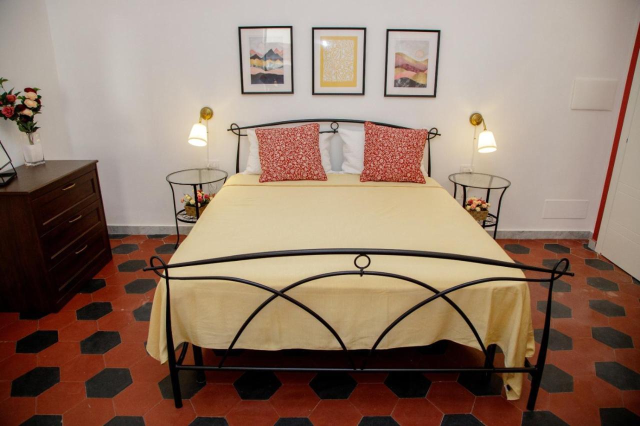 Euplea Napoli Bed & Breakfast Ngoại thất bức ảnh