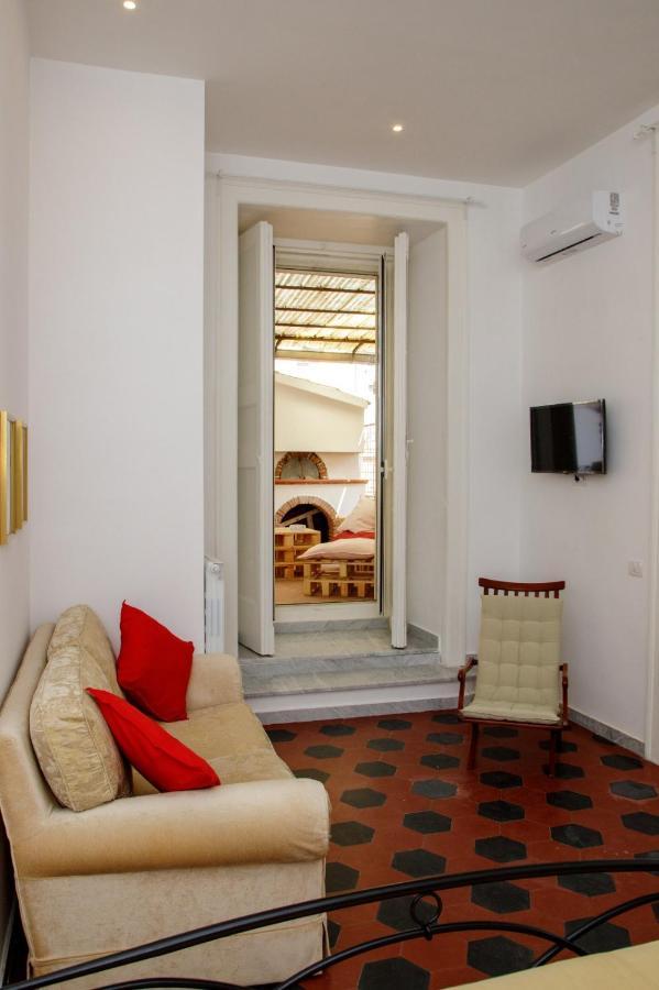 Euplea Napoli Bed & Breakfast Ngoại thất bức ảnh